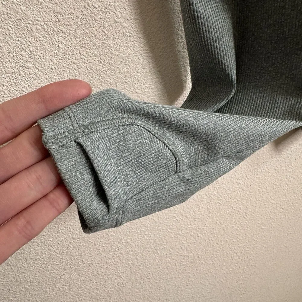 Athleta Top Womens Large Green Uptempo Ribbed Knit Henley‎ Comfy Soft Stretch - Picture 10 of 15